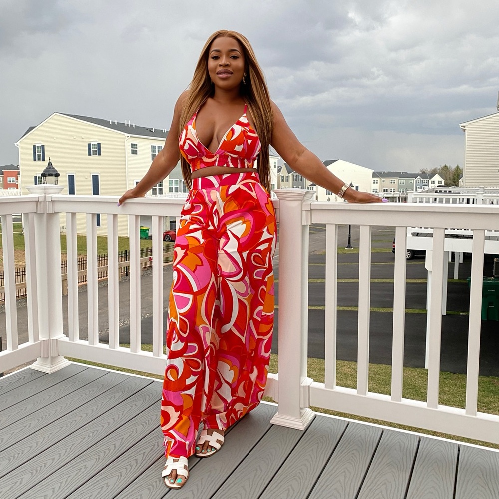 Two pieces top and pants